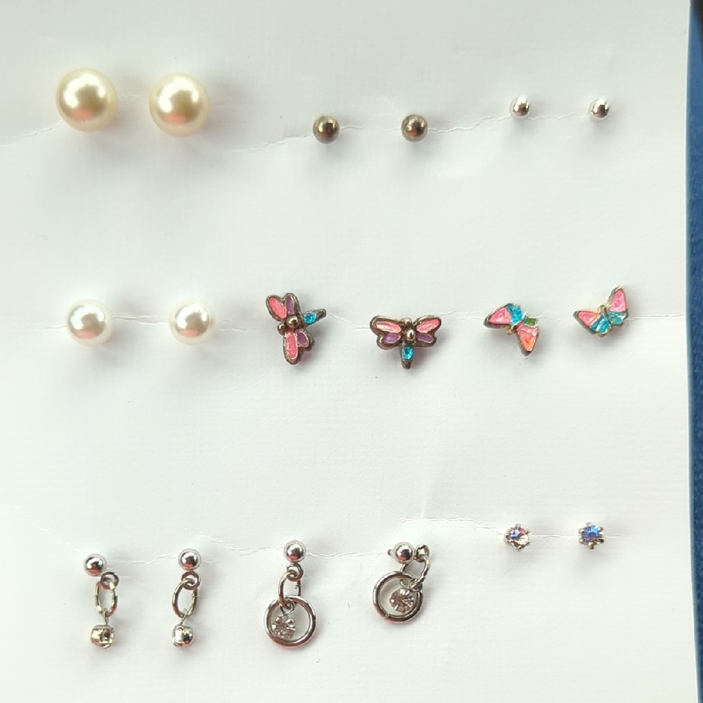 Multi-Pair Women’s Stud Earring Set